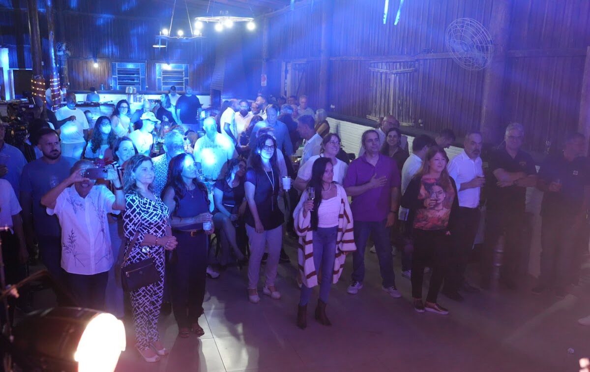 Sindicalizados e familiares prestigiam a festa de final de ano do SINPEF/RS