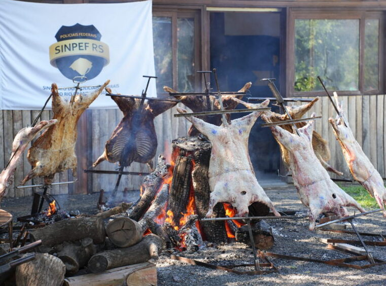 Sindicalizados prestigiam o 1º Ovelhaço do SINPEF/RS